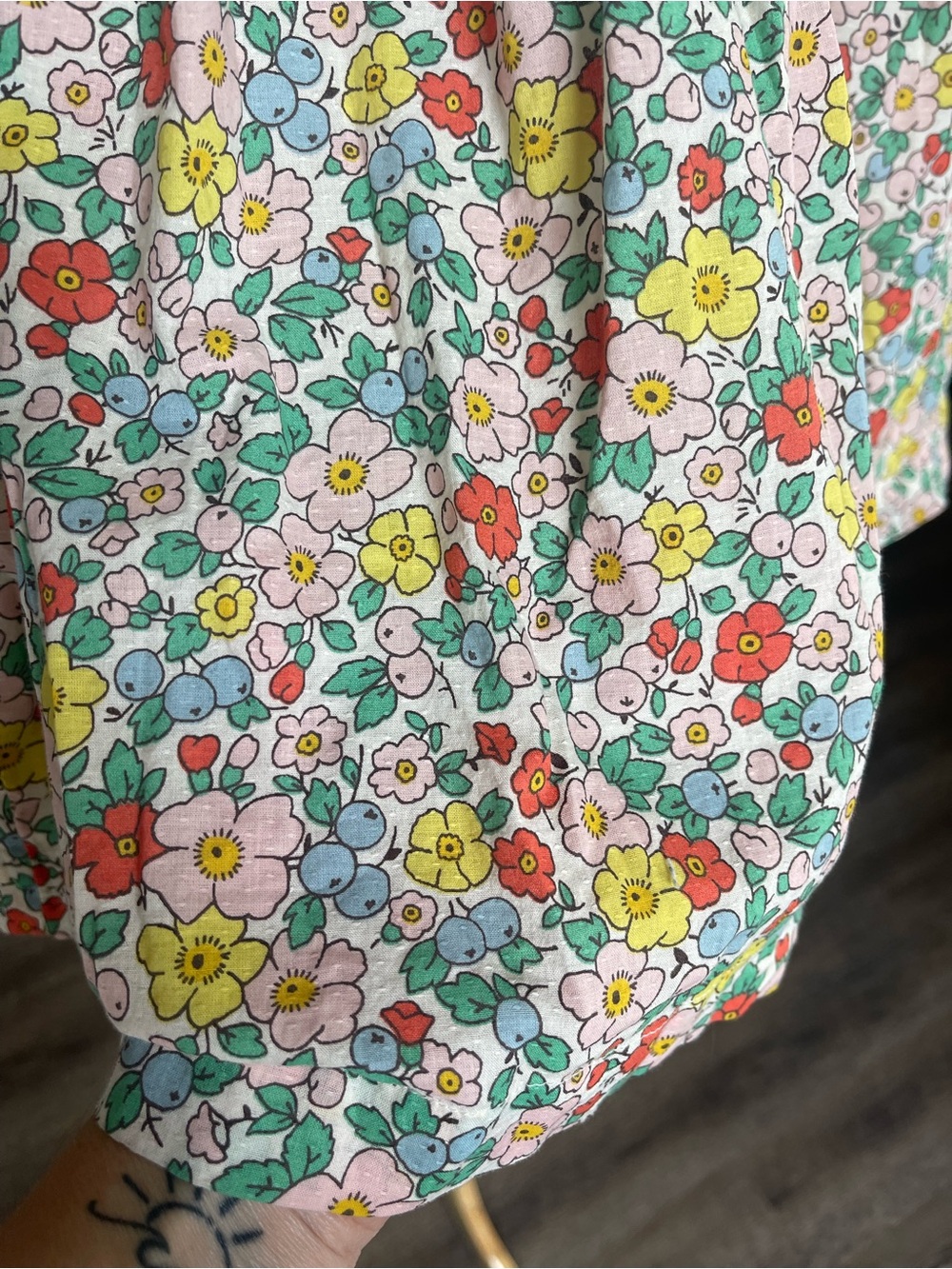 Mini Boden Madeline woven puff sleeve floral dress - Picture 6 of 7